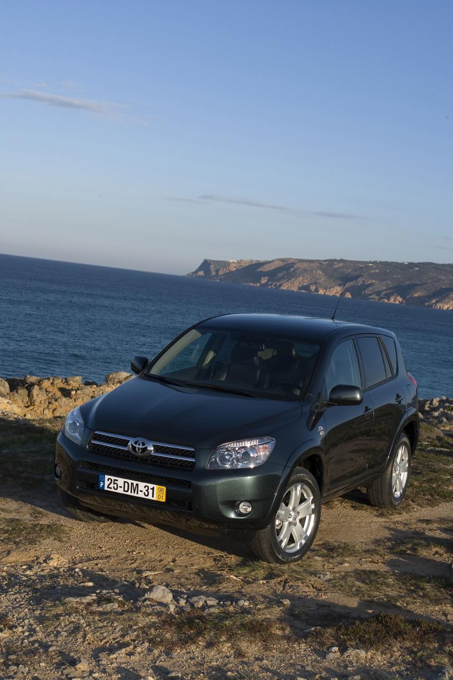  Toyota RAV4 2005 года  (фото 113 из 172)